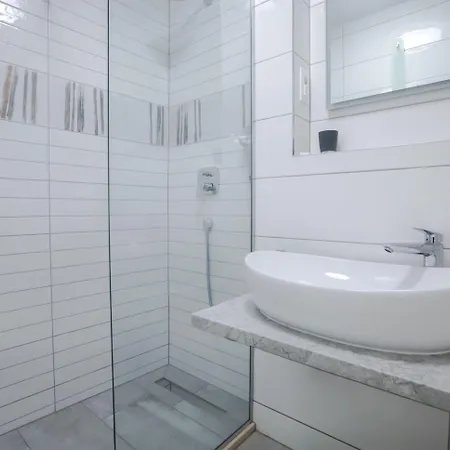 בית הארחה Kate 4*